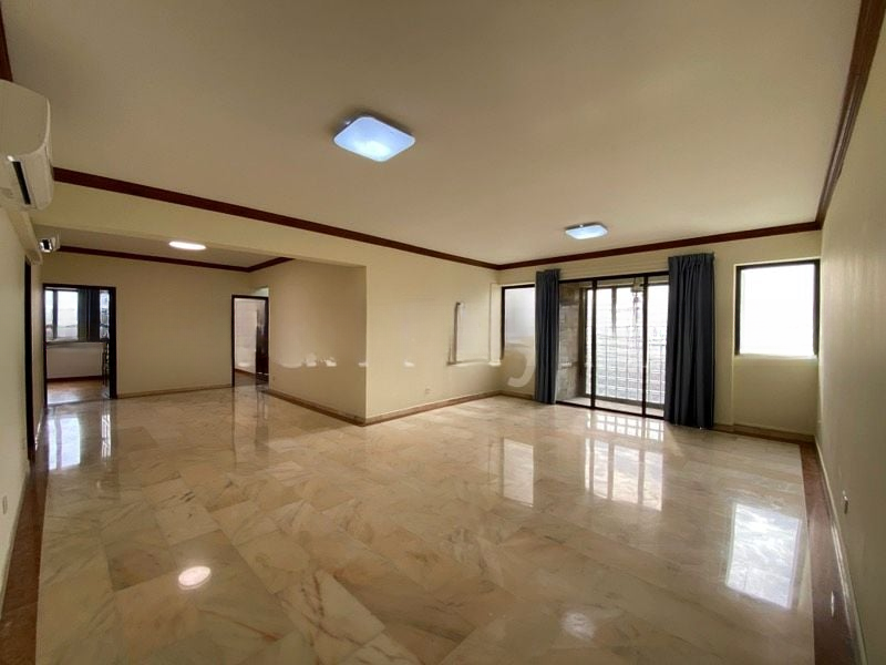 KENSINGTON PARK CONDOMINIUM 2