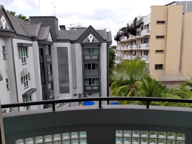 ROYAL PALM MANSIONS 9