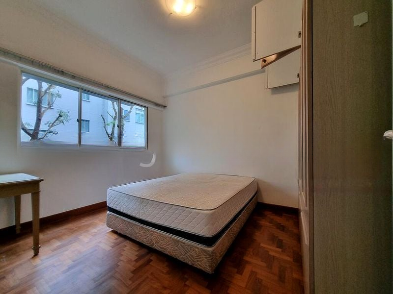 ROYAL PALM MANSIONS 5