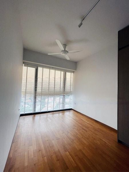 SEASIDE RESIDENCES 5