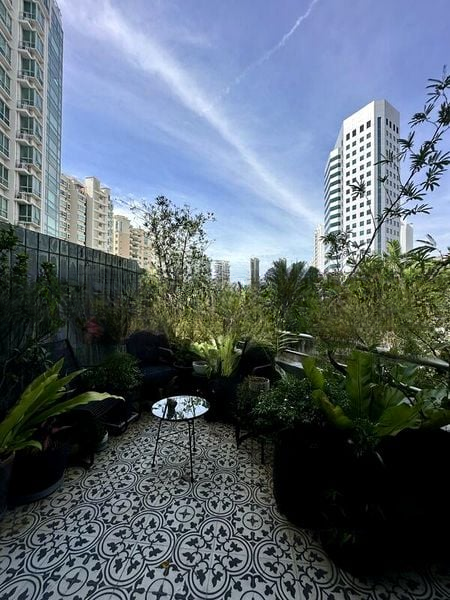 JERVOIS JADE 2