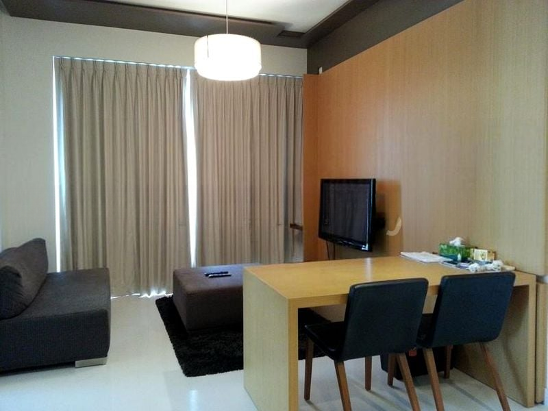 THE SUITES AT CENTRAL 1