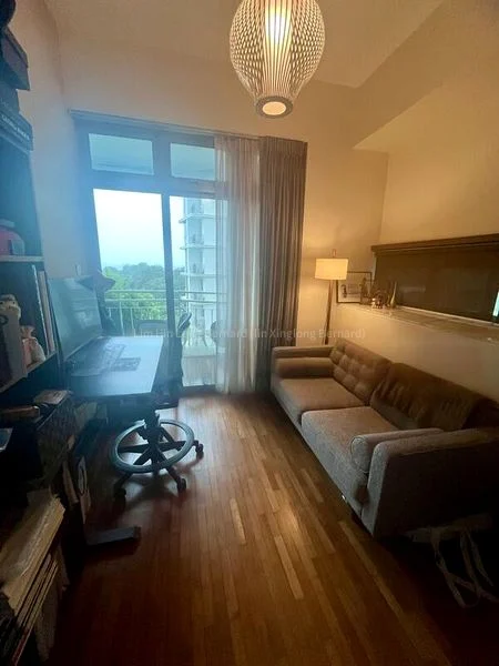 COASTLINE RESIDENCES 6