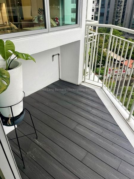 COASTLINE RESIDENCES 7