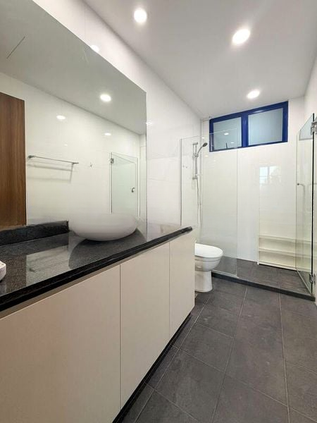 KELLETT COURT 6