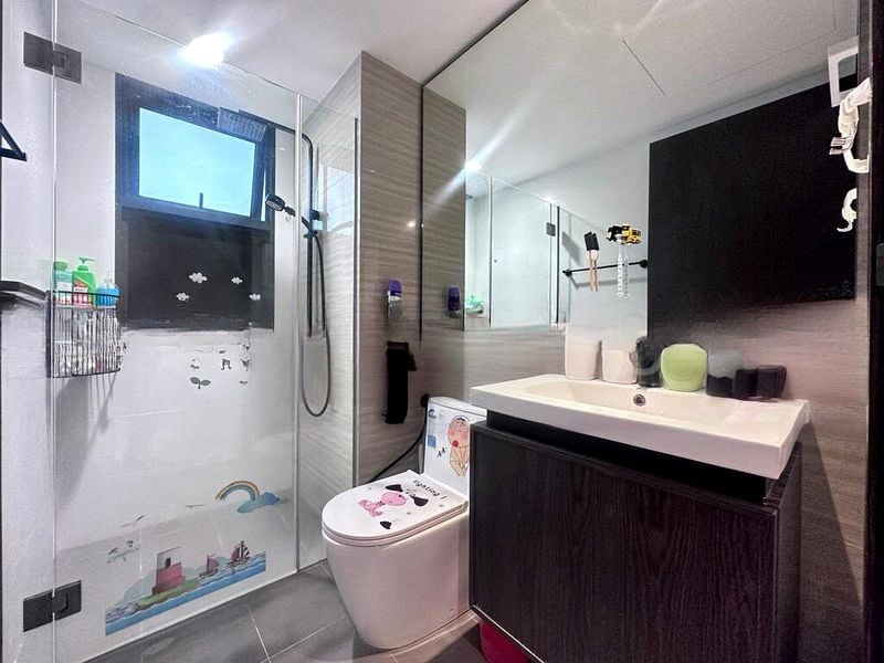 RIVERPARC RESIDENCE 3