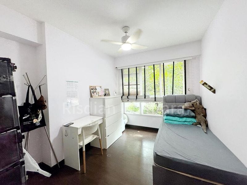 BT BATOK WEST AVE 6 11