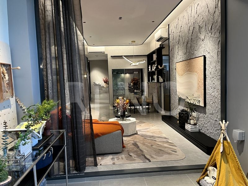 THE LAKEGARDEN RESIDENCES 2
