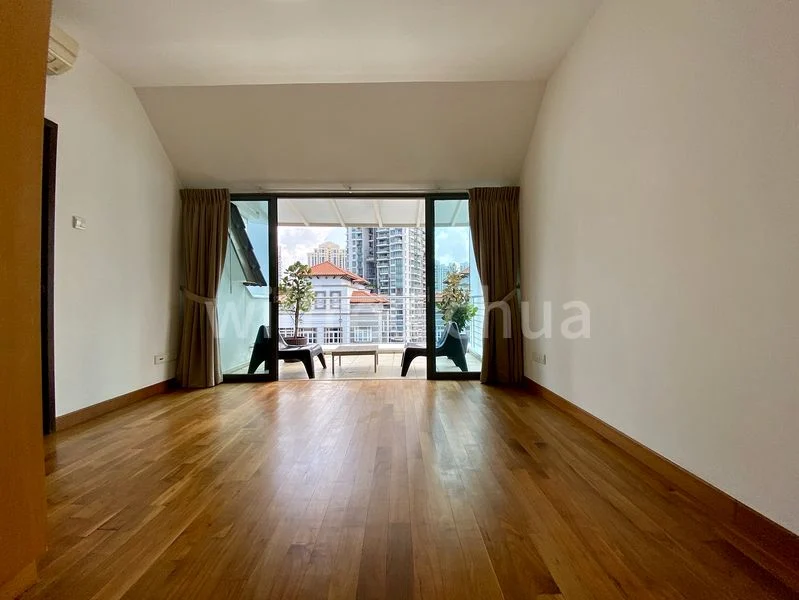 WATERMARK ROBERTSON QUAY 14