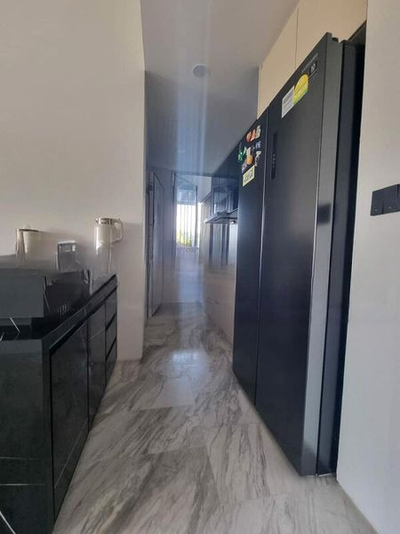 THE SORRENTO 8