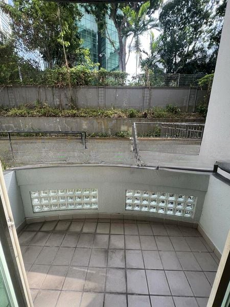 ROYAL PALM MANSIONS 9