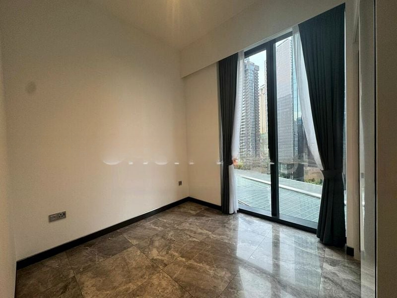 MIDTOWN BAY 7