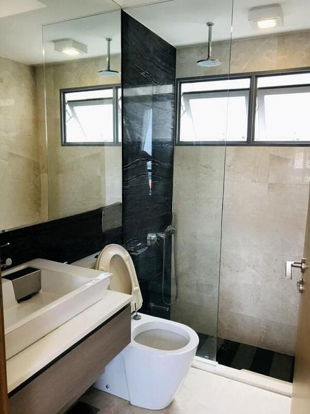 THE SHORE RESIDENCES 4