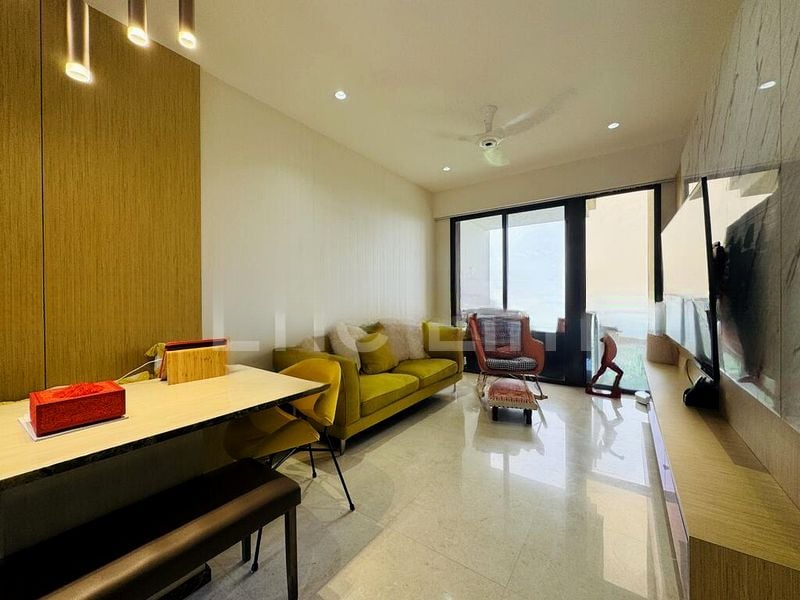 SEASIDE RESIDENCES 8