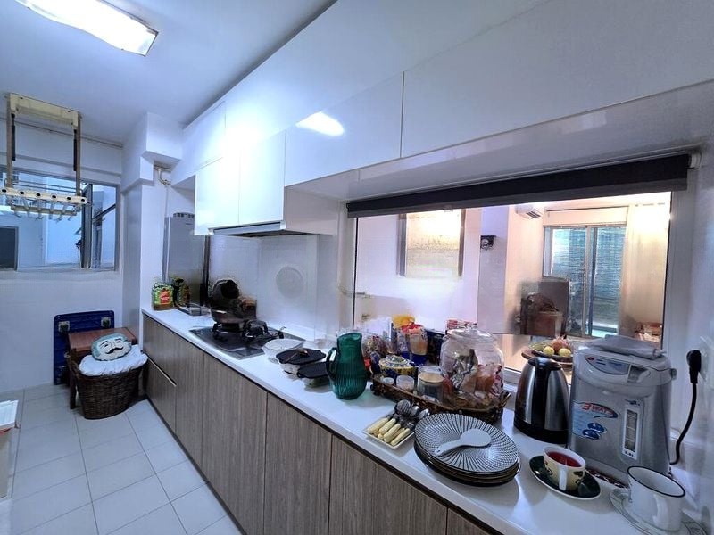 UPP SERANGOON CRES 4