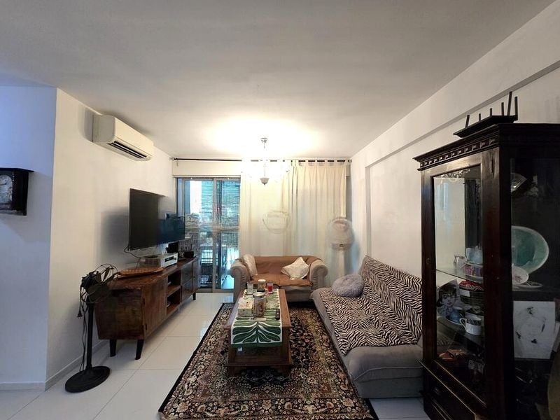 UPP SERANGOON CRES 5