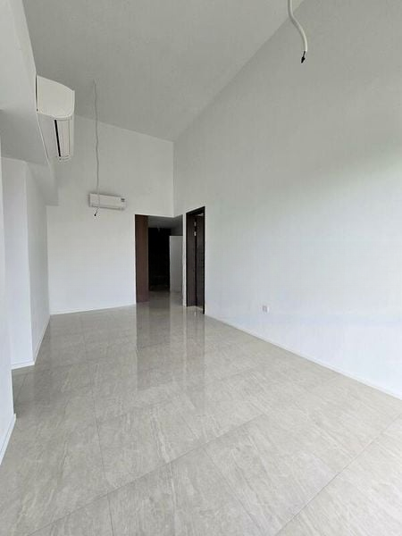 THE WATERGARDENS AT CANBERRA 6