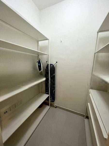 RV SUITES 8