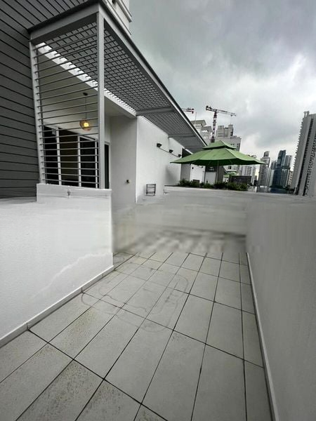 RV SUITES 10