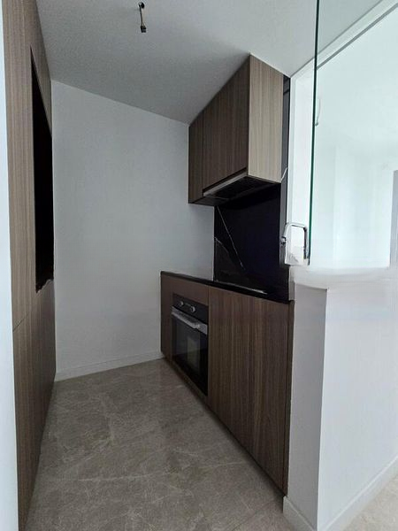 IRWELL HILL RESIDENCES 7