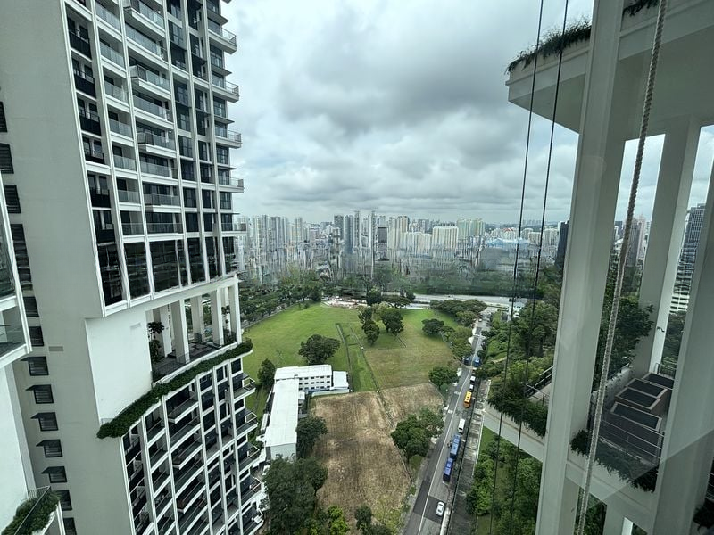 ONE PEARL BANK 6