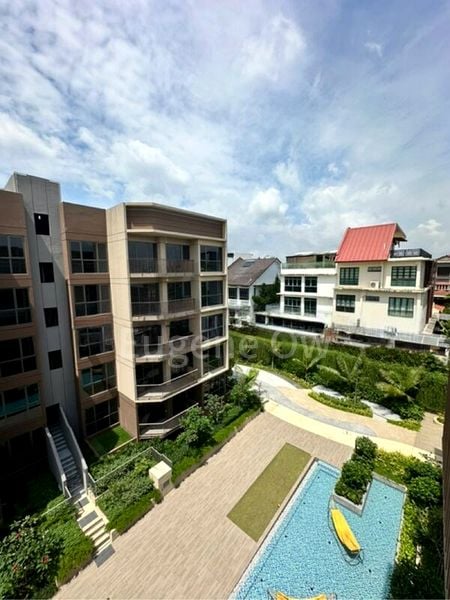 THE WATERGARDENS AT CANBERRA 9