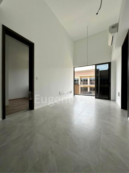 THE WATERGARDENS AT CANBERRA 11