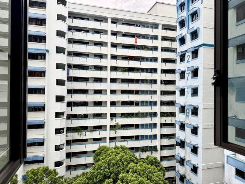 JURONG WEST AVE 3 7