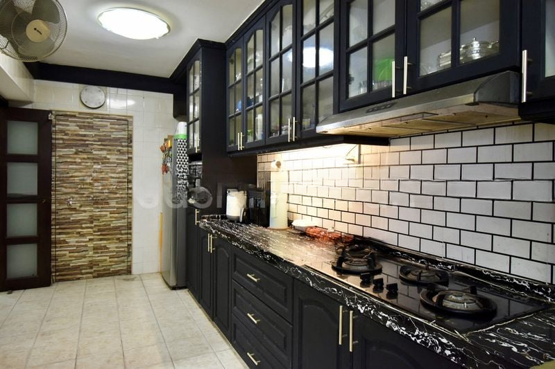 JURONG WEST AVE 3 12