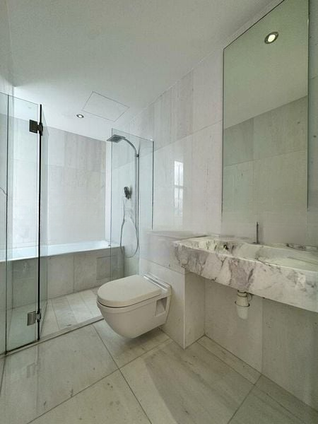 CAIRNHILL RESIDENCES 3