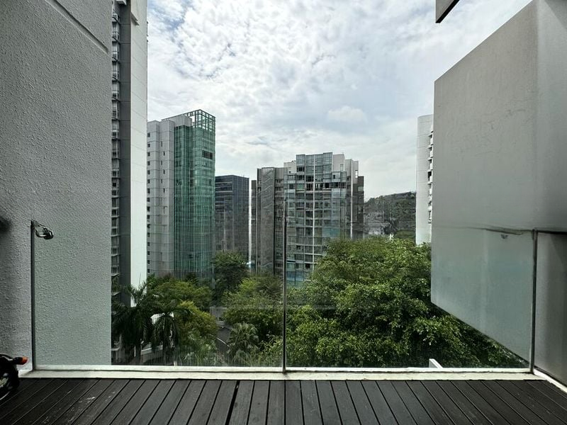 CAIRNHILL RESIDENCES 10