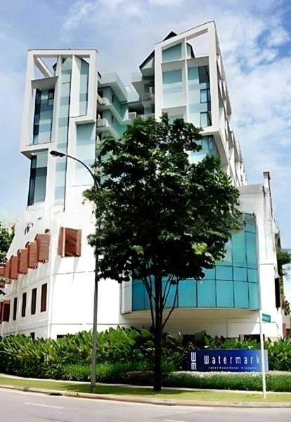 WATERMARK ROBERTSON QUAY 2