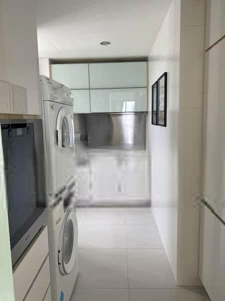 CAIRNHILL RESIDENCES 3