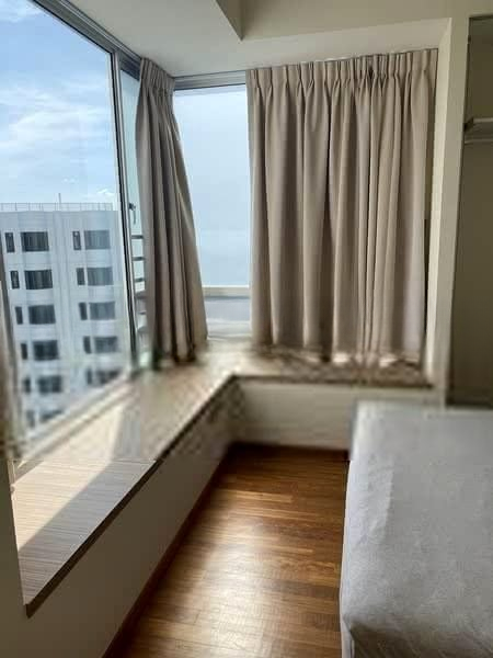 CAIRNHILL RESIDENCES 9