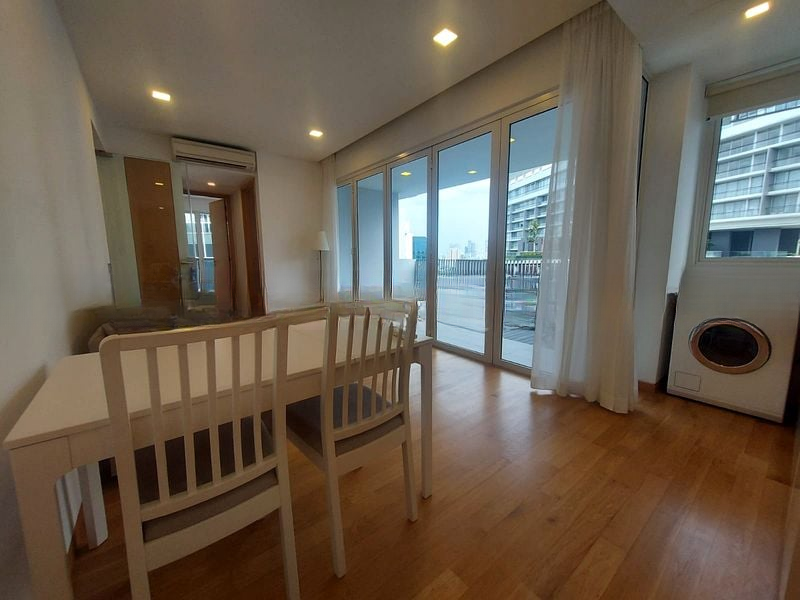 THE PEAK @ CAIRNHILL II 2