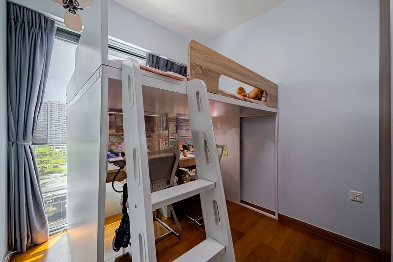 KINGSFORD WATERBAY 12