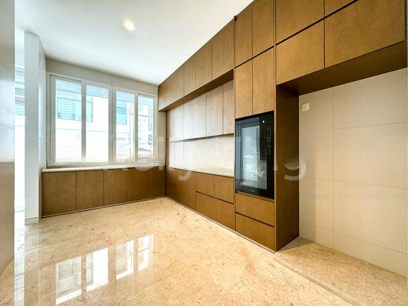 SELETAR HILLS ESTATE 7