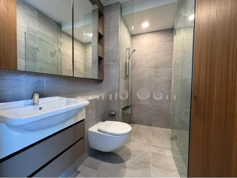 STIRLING RESIDENCES 9