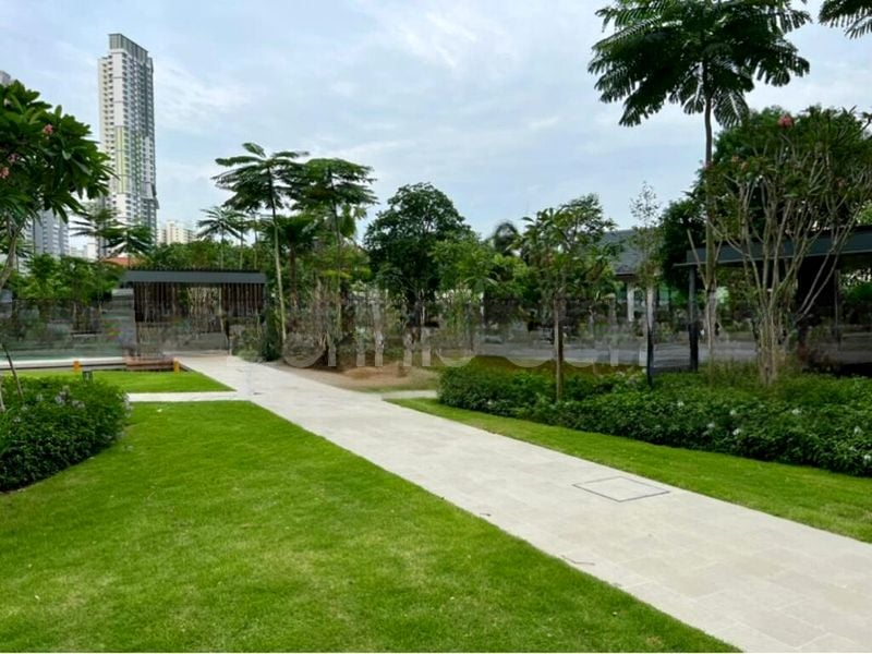 STIRLING RESIDENCES 15