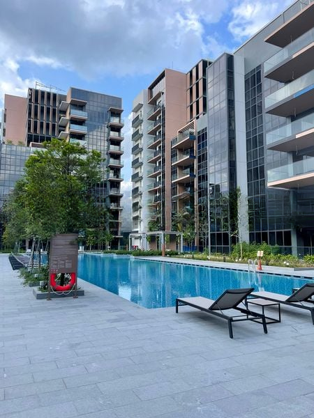 FOURTH AVENUE RESIDENCES 2