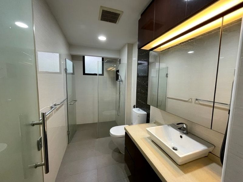 HIGHLAND CONDOMINIUM 8