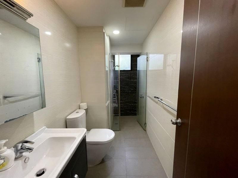 HIGHLAND CONDOMINIUM 12