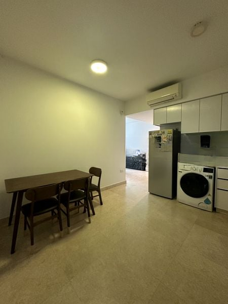 EIGHT RIVERSUITES 15