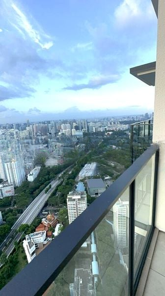 AVENUE SOUTH RESIDENCE 8