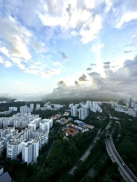 AVENUE SOUTH RESIDENCE 13