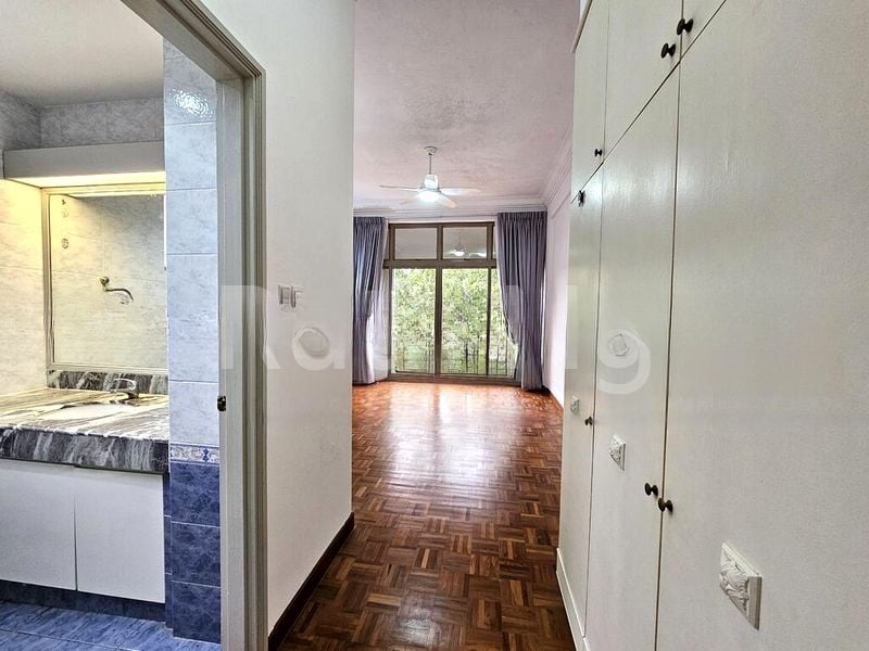 BANYAN CONDOMINIUM 9