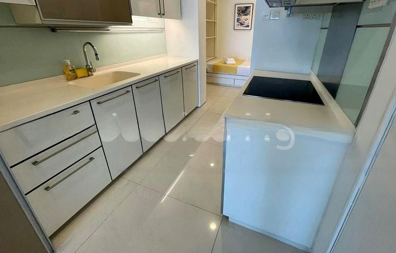 HIGH STREET CENTRE 5