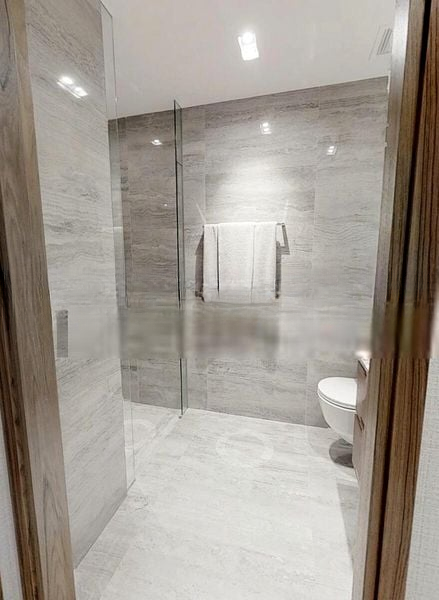 FOURTH AVENUE RESIDENCES 2