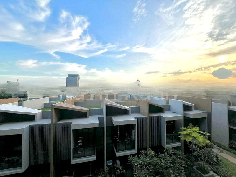 KENT RIDGE HILL RESIDENCES 4