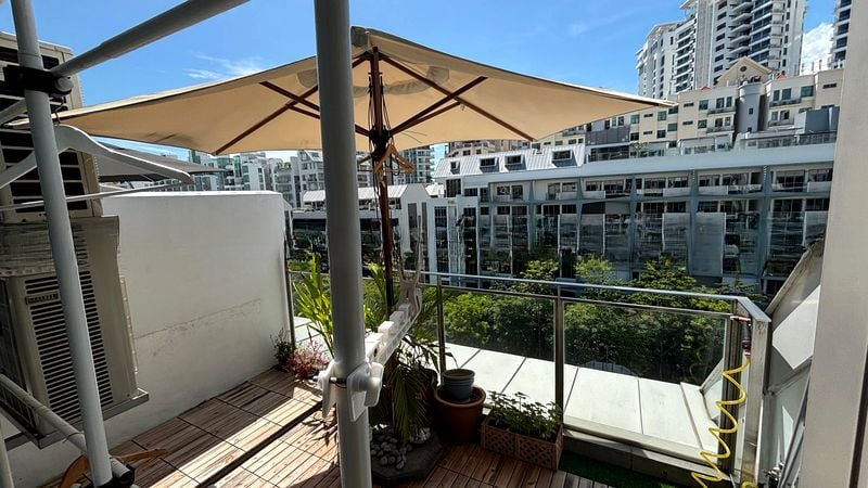 RV RESIDENCES 10